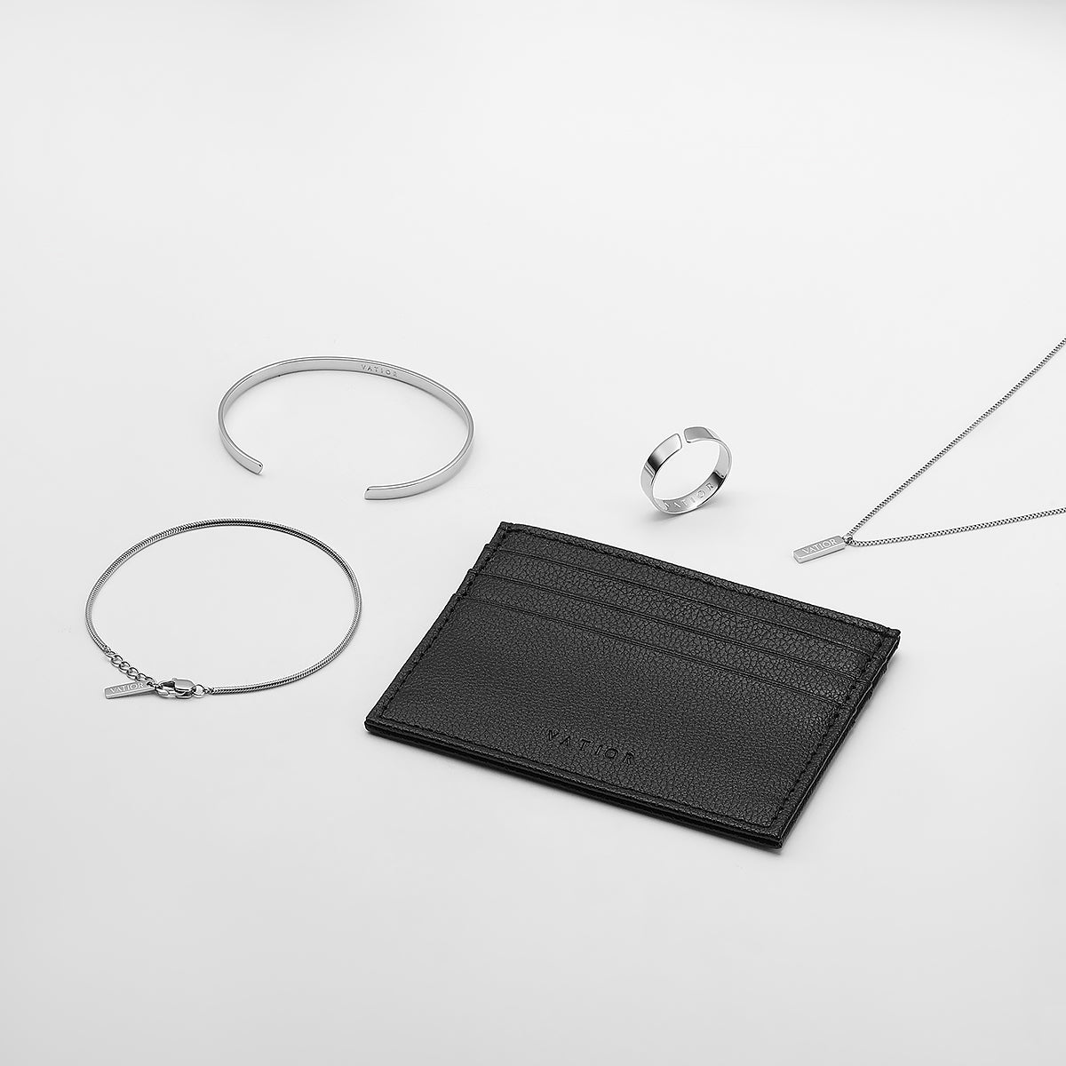 Minimalistischer Herrenschmuck